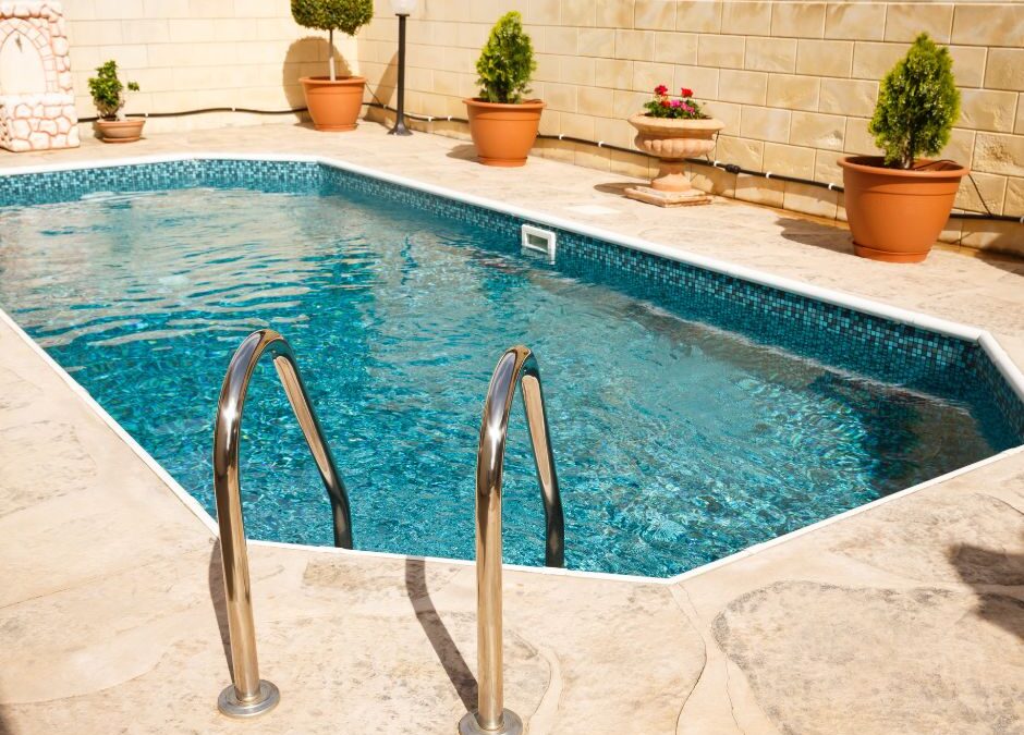 Tu piscina lista en horas: cuba de agua para piscina en Platja d’Aro